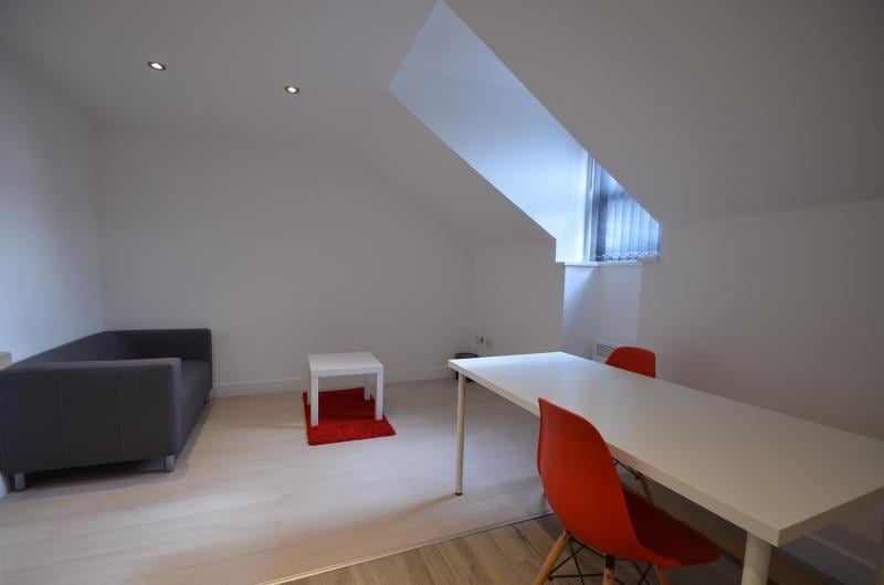 Room Victoria Avenue in Leicester