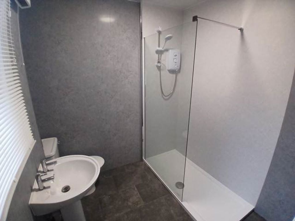 Flat Warwick Street in Barrow-in-Furness