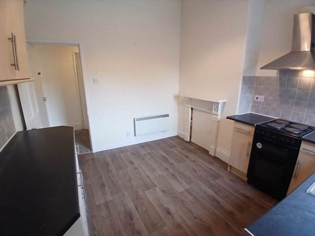 Flat Warwick Street in Barrow-in-Furness
