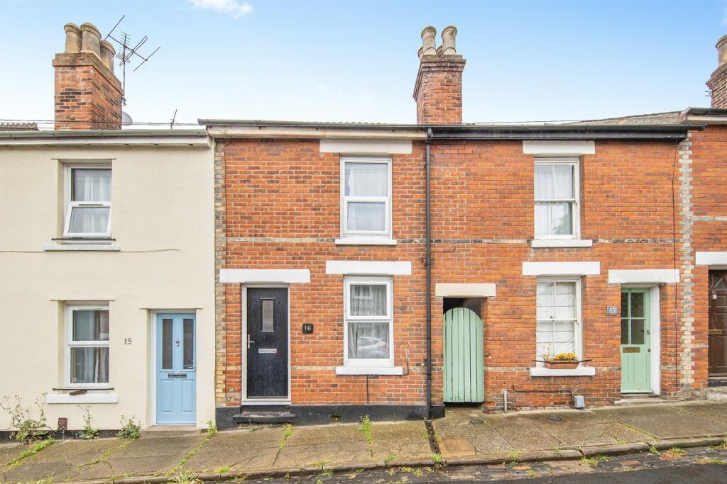 House Cedars Road in Colchester