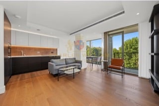 Flat Warwick Lane in Greater London