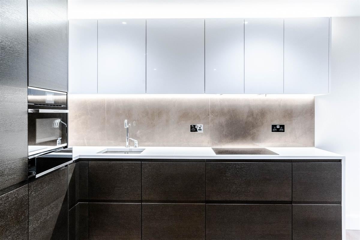 Flat Warwick Lane in Greater London