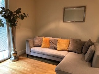 Flat Millharbour in Greater London