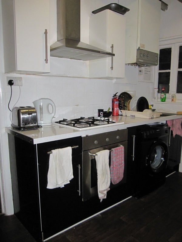 Room Naylor Road in Greater London