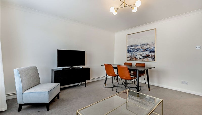 Flat Fulham Road in Greater London