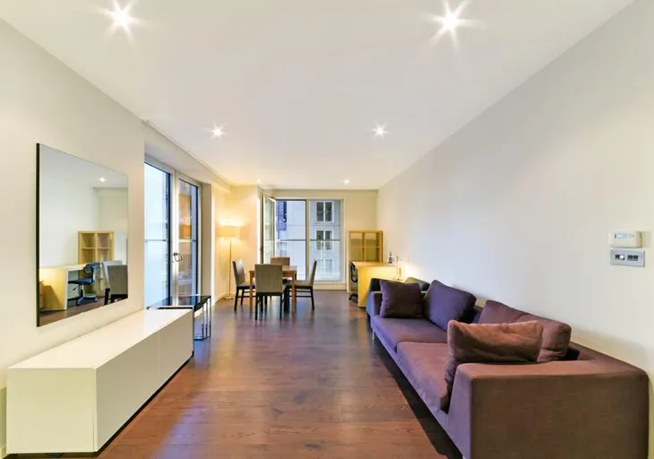 Flat Alexia Square in Greater London