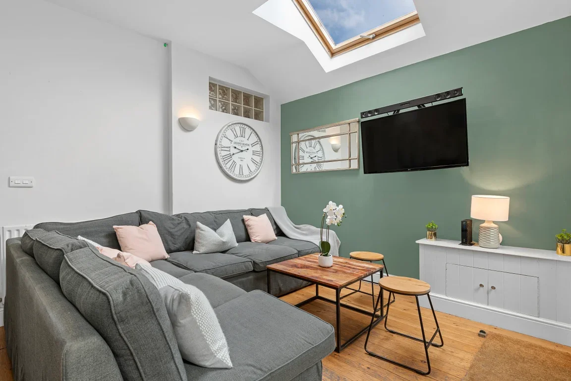 House Teversal Avenue in Nottingham