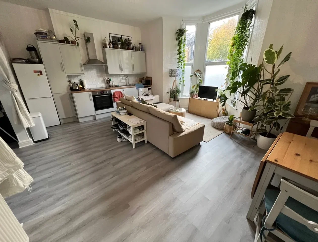 Flat Northwold Road in Greater London