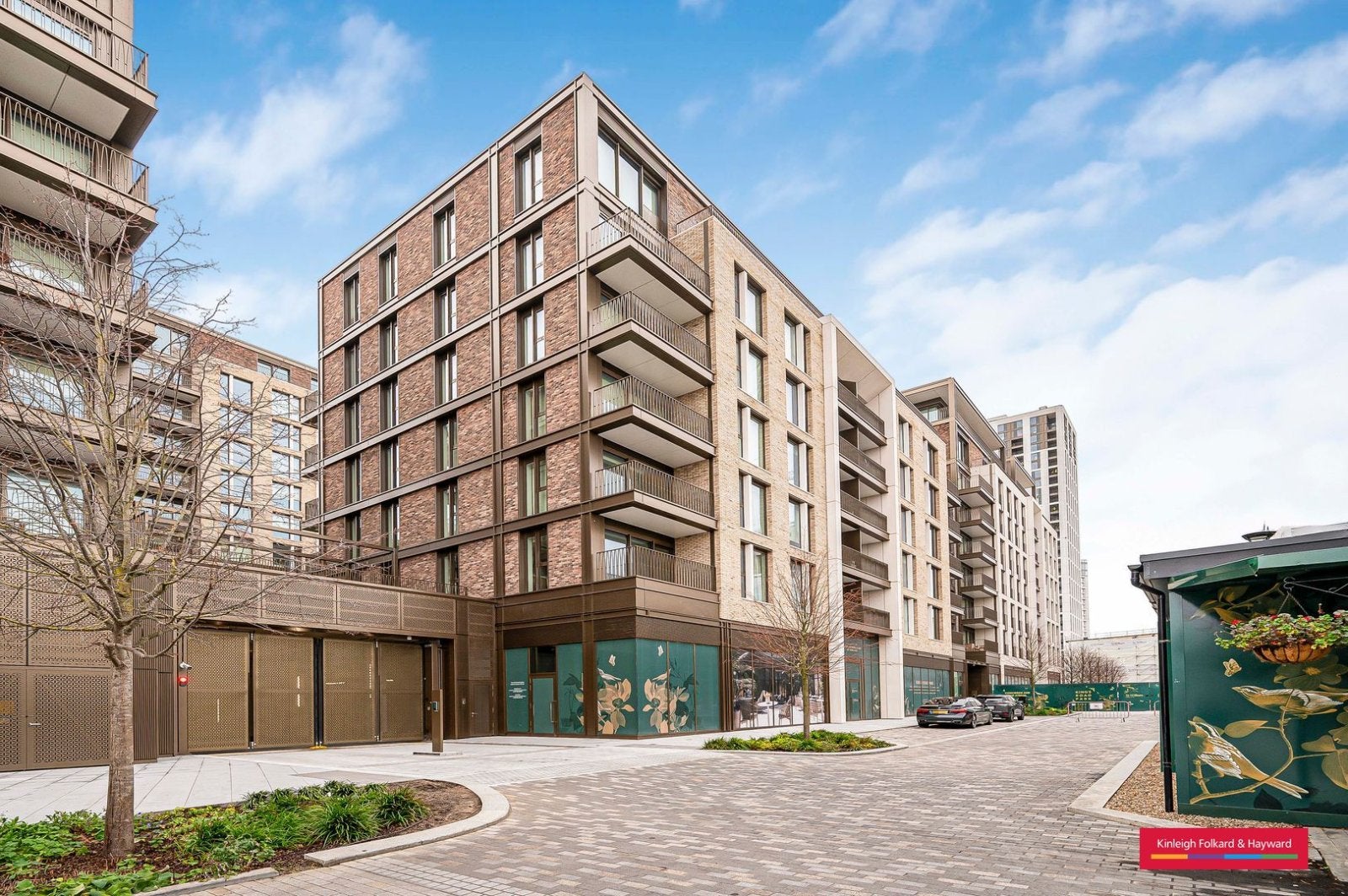 Flat Michael Road in Greater London