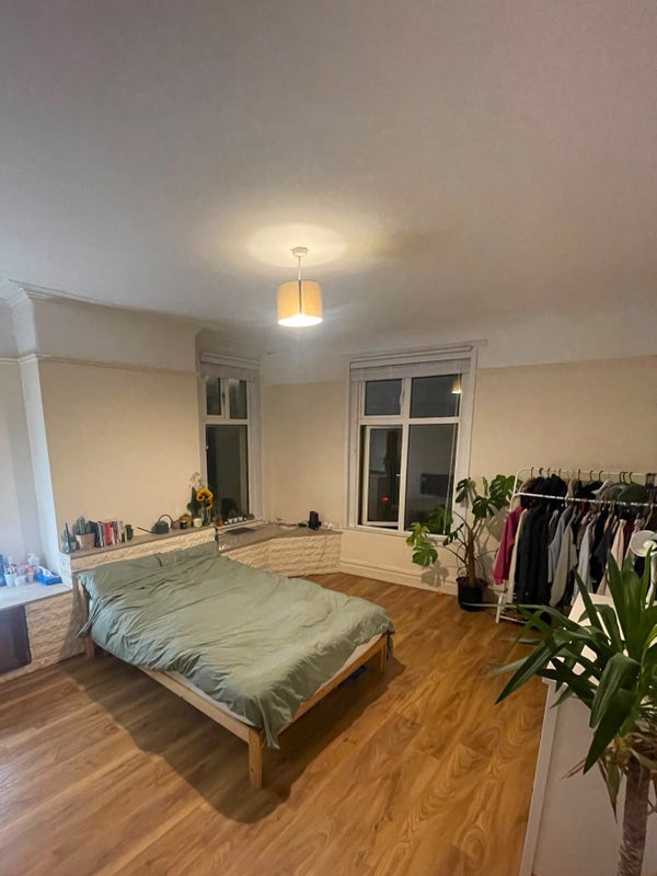 Room North Street in Bristol