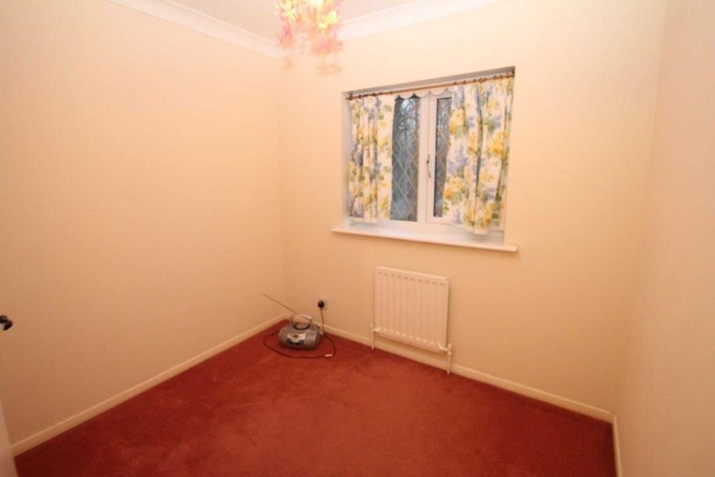 House Hunters Oak in Dacorum