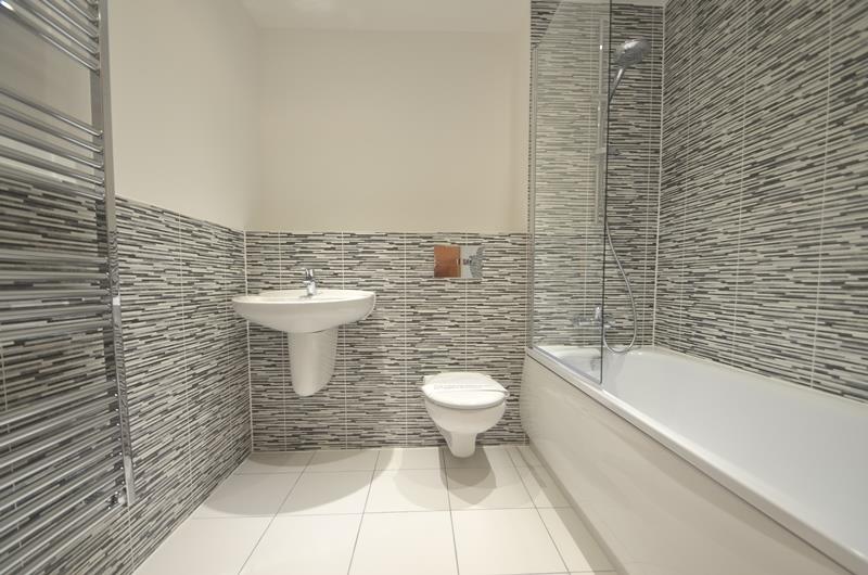 Flat Walsham Court in Derby