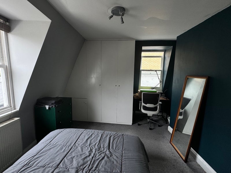 Room Haverstock Hill in Greater London