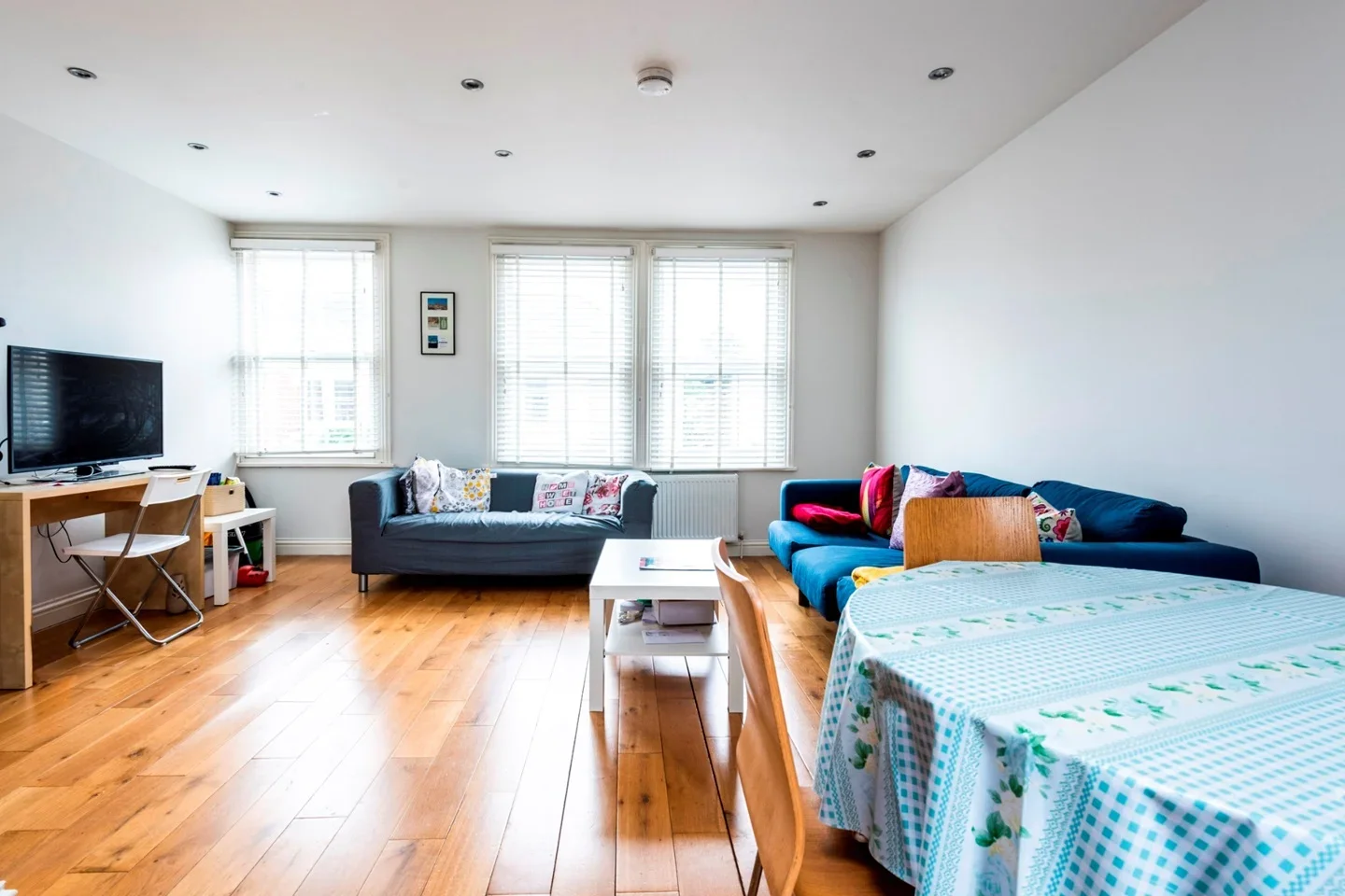 Flat Longley Road in Greater London