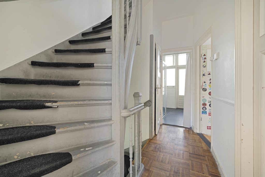 Tussenwoning te koop: Achterom 36, Delft