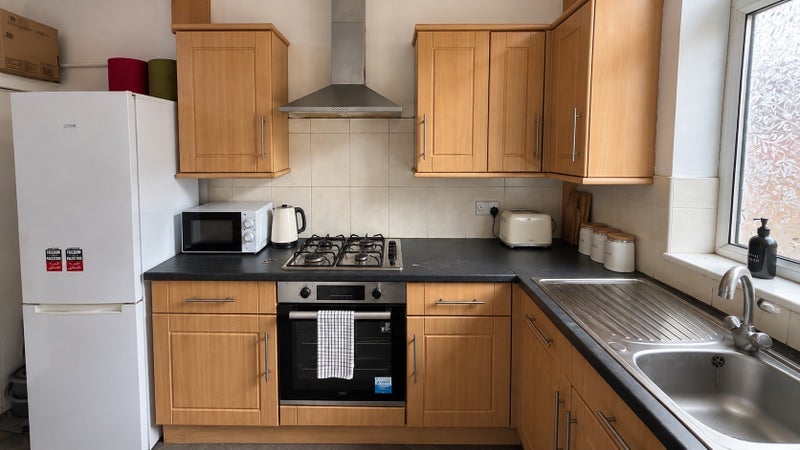 Room Ravensdale Street in Manchester