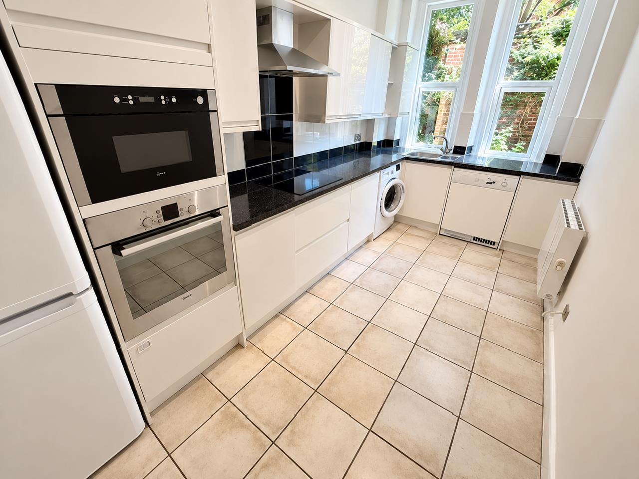 Flat Durley Gardens in Bournemouth