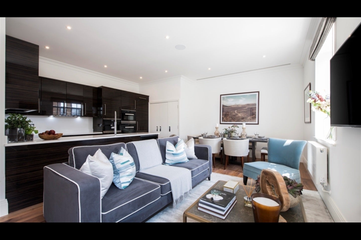 Flat Rainville Road in Greater London