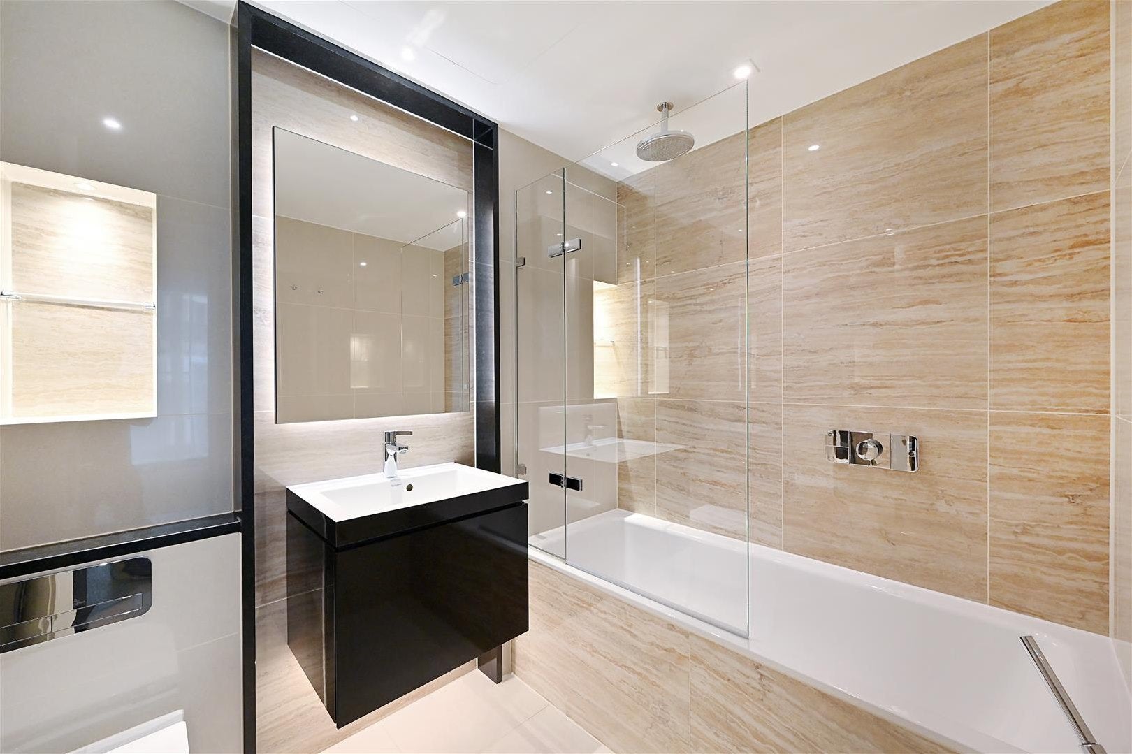 Flat Newcastle Place in City of Westminster