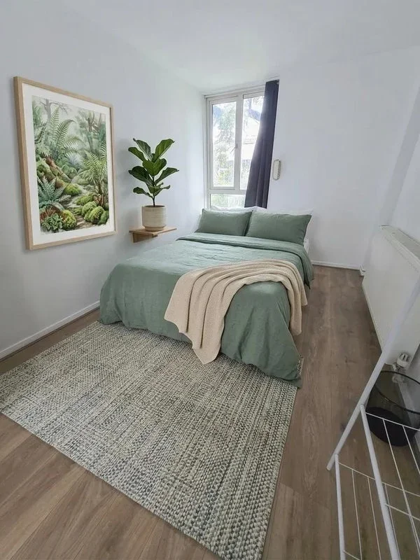 Room Bruckner Street in City of Westminster
