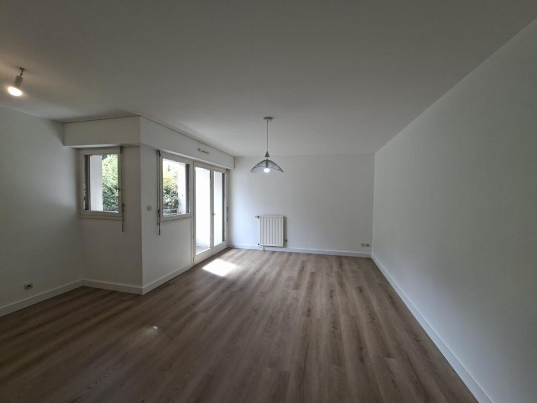 Appartement Square Louis et Maurice de Broglie à Rennes