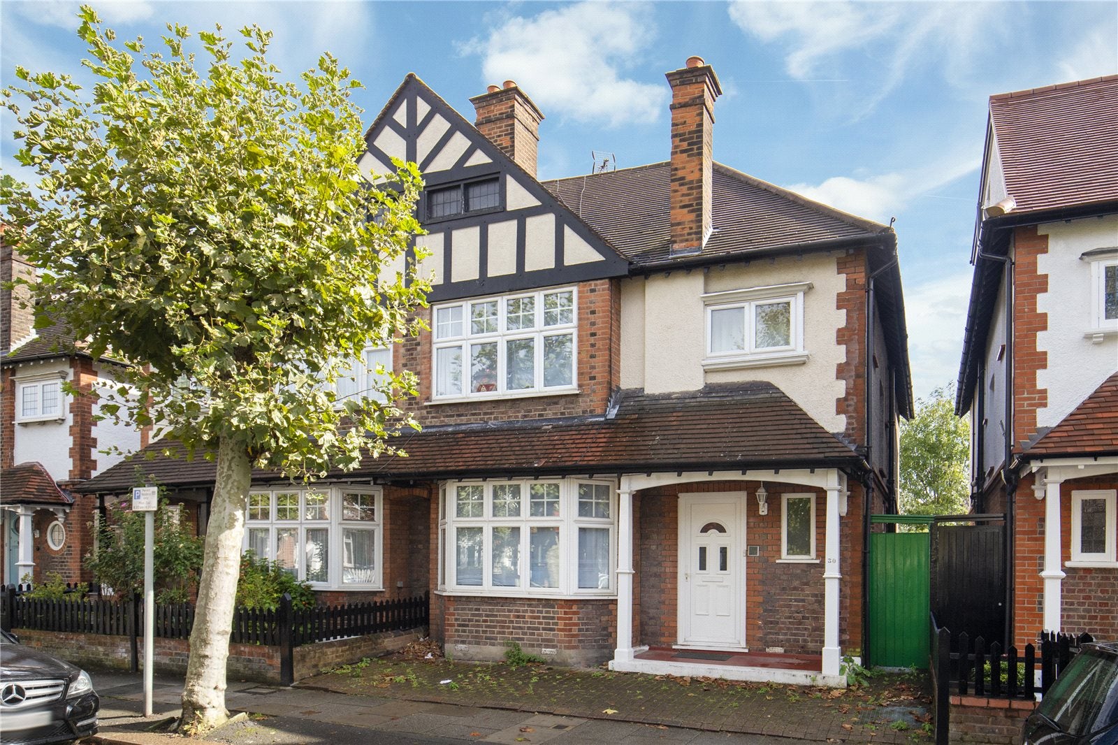 House Compton Road in Greater London