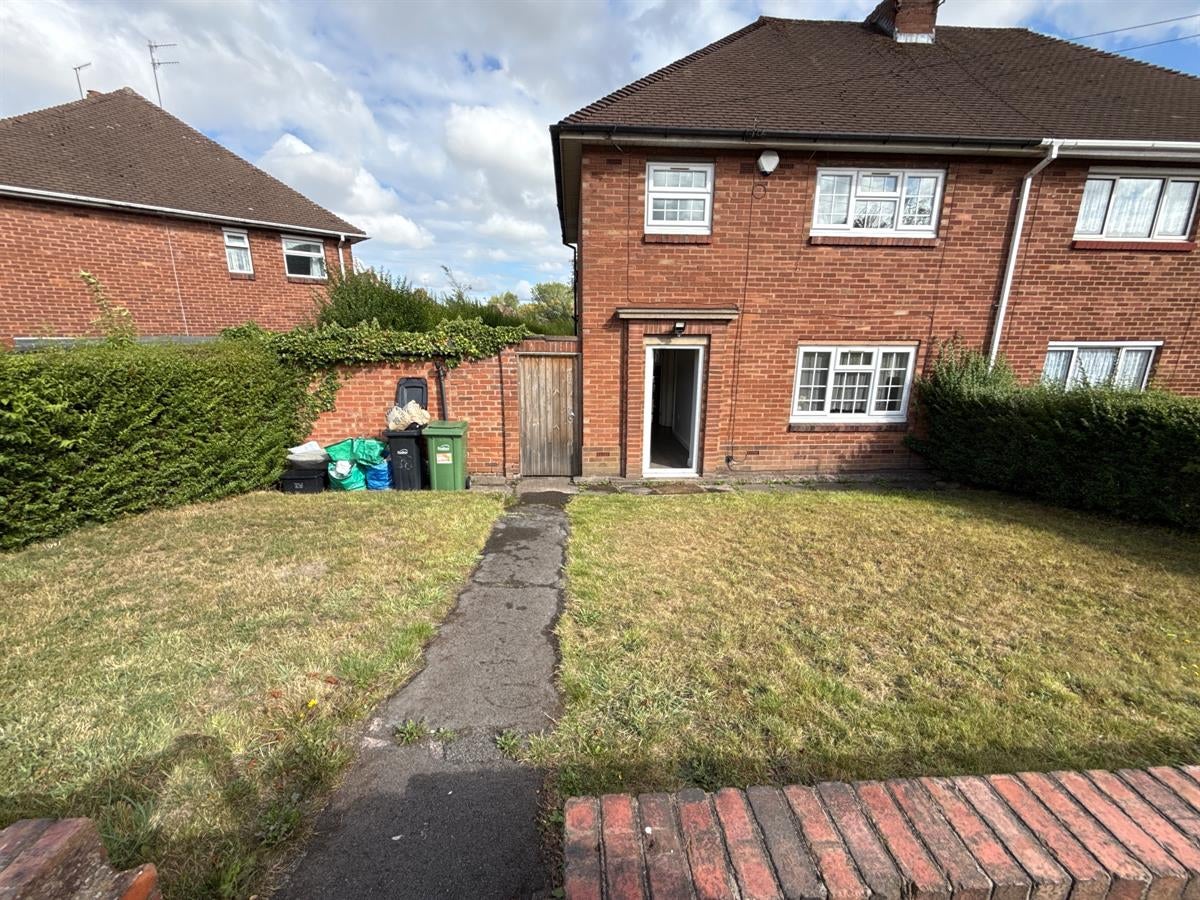 House Woodside Road in Brierley Hill