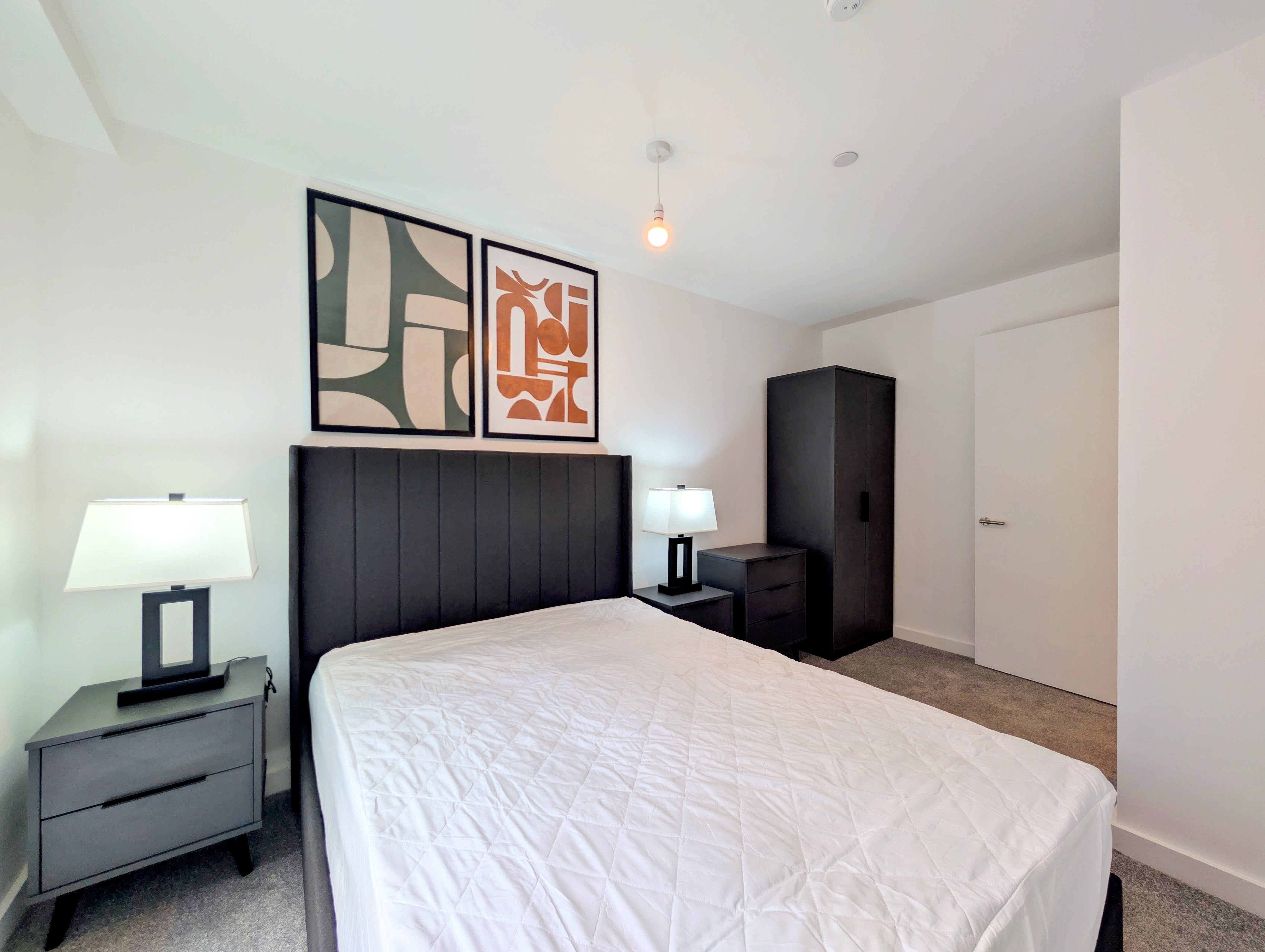 Flat Ordsall Lane in Salford