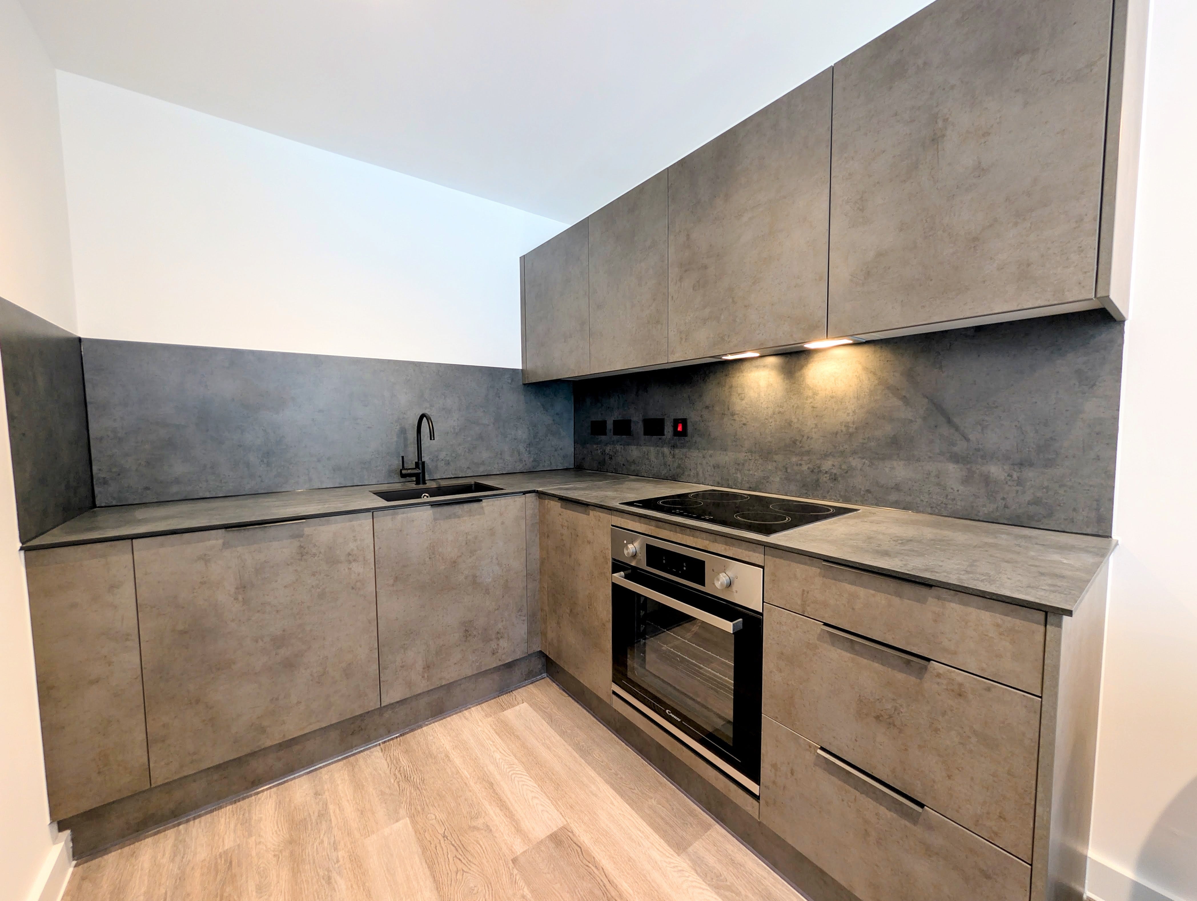Flat Ordsall Lane in Salford