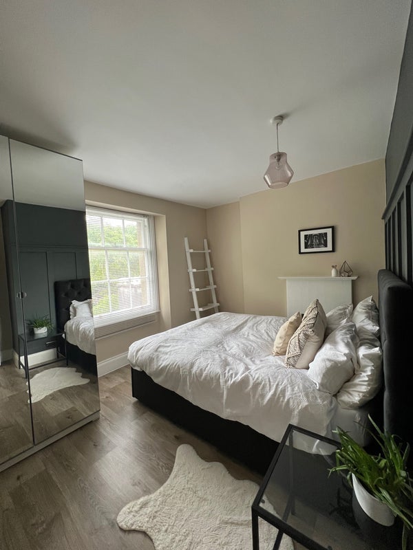 Flat Pembroke Road in Bristol