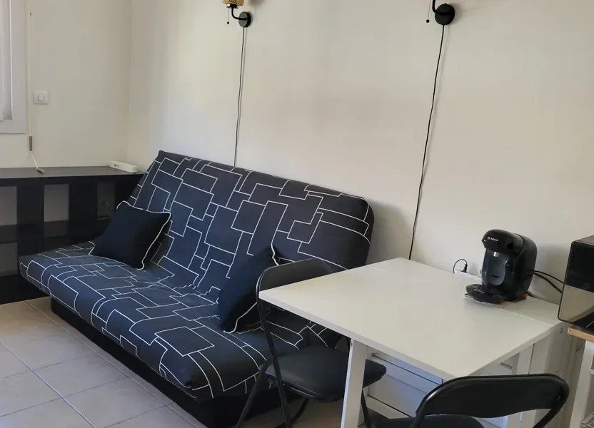 Chambre Avenue Cyrnos à Nice