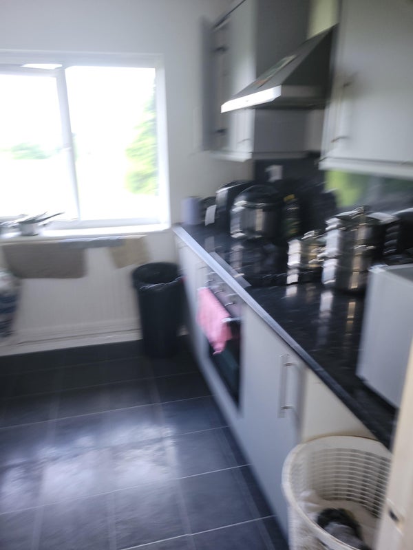 Room Rowood Drive in Metropolitan Borough of Solihull