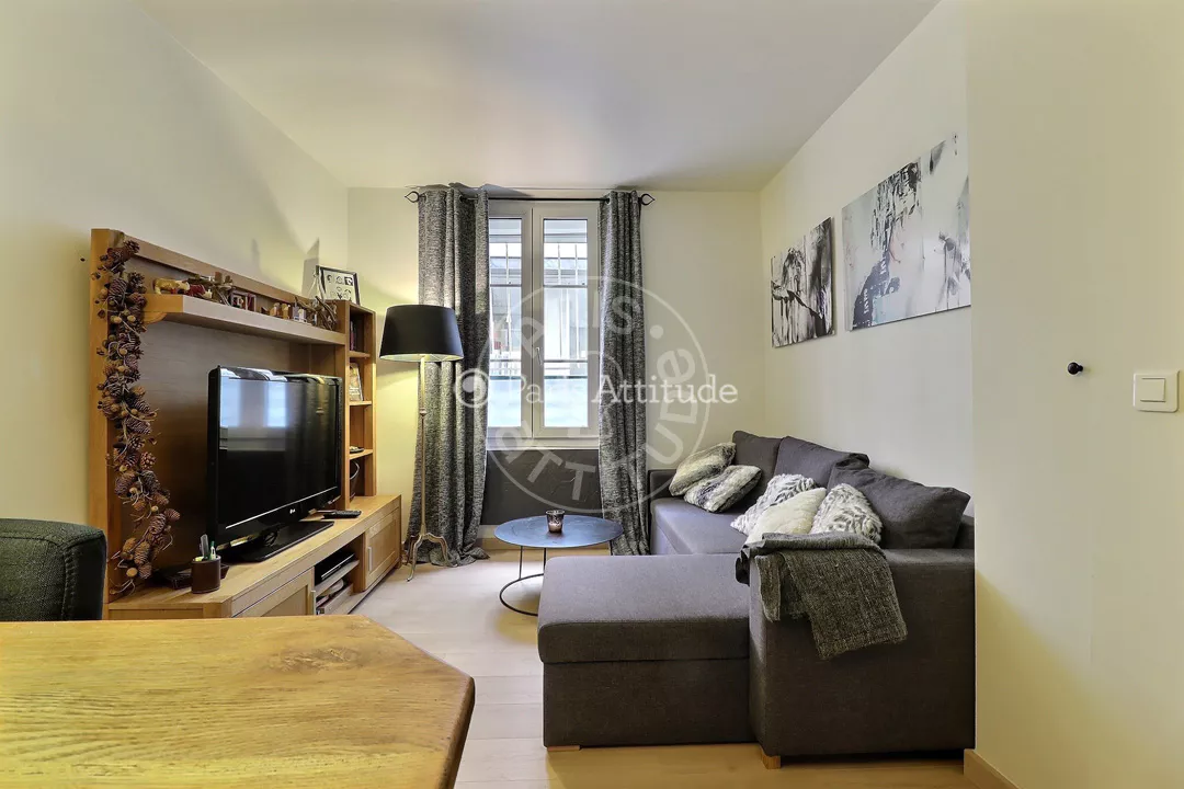 Appartement Rue Tholozé à Paris