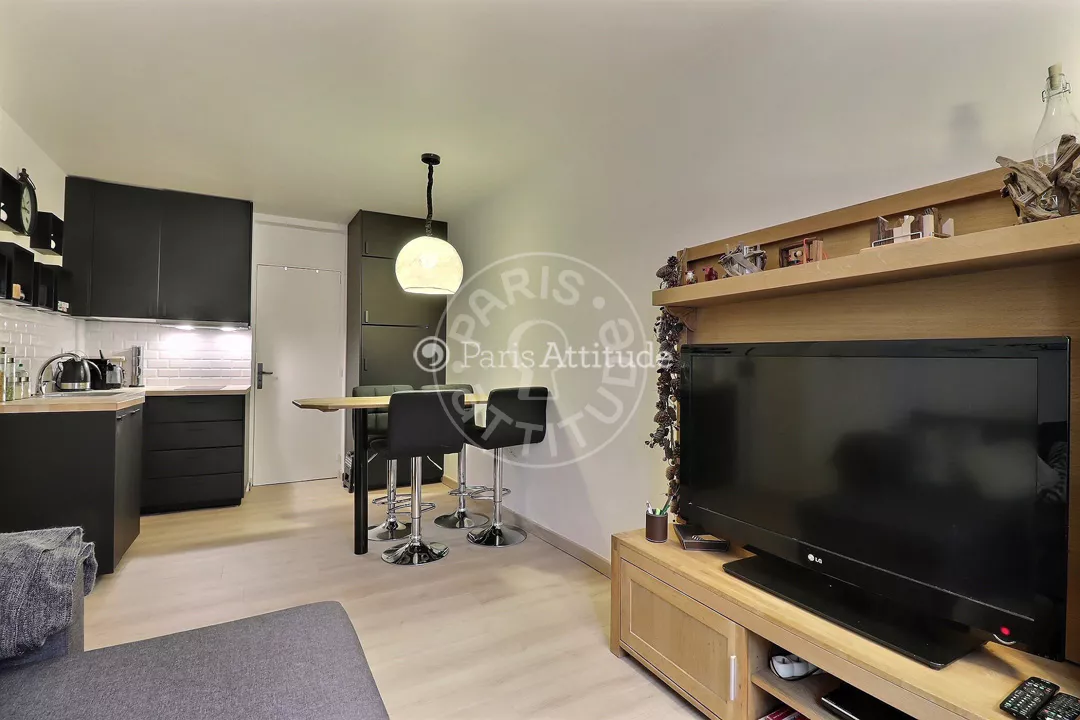 Appartement Rue Tholozé à Paris