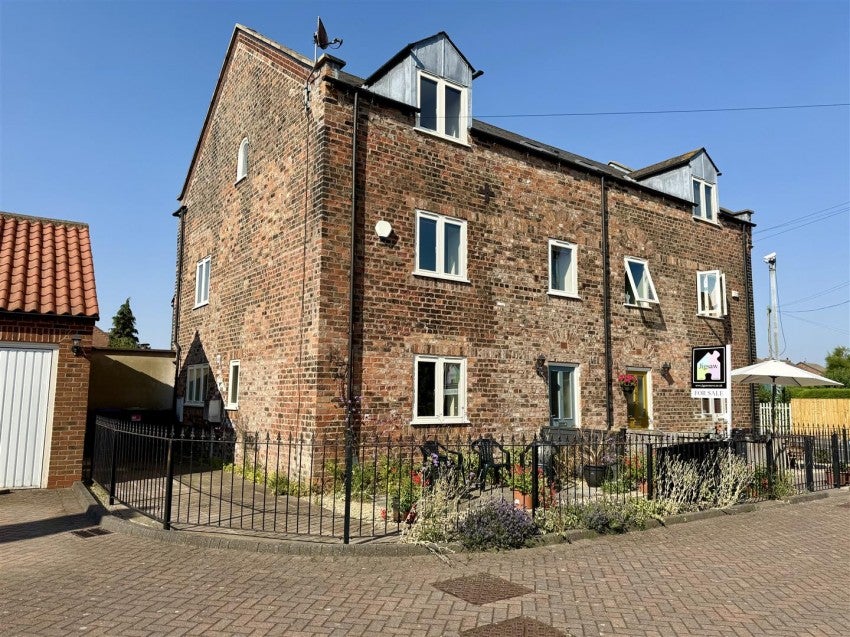 House York Road in Cliffe