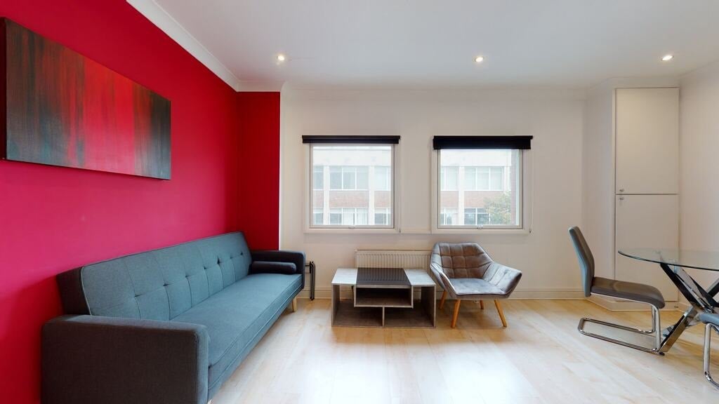 Flat Lisson Grove in City of Westminster