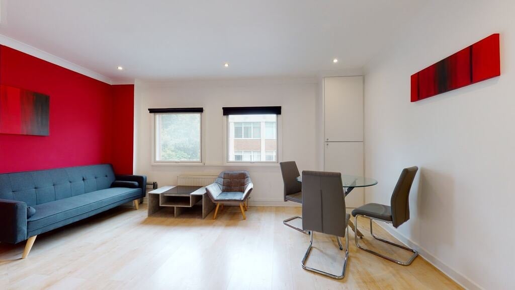 Flat Lisson Grove in City of Westminster