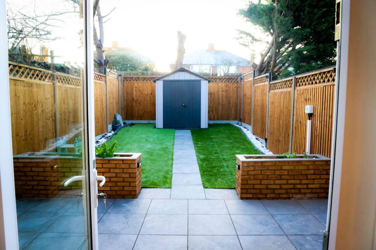 House Halford Close in Greater London