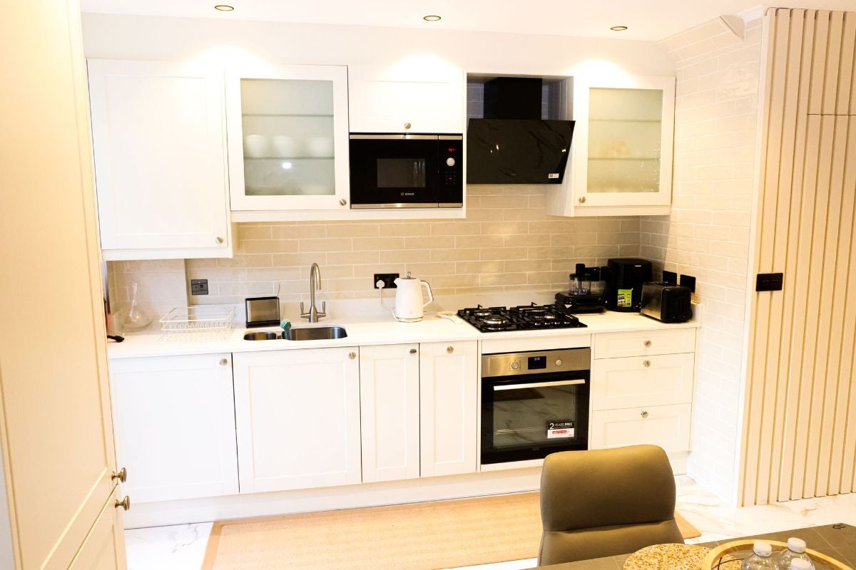 House Halford Close in Greater London