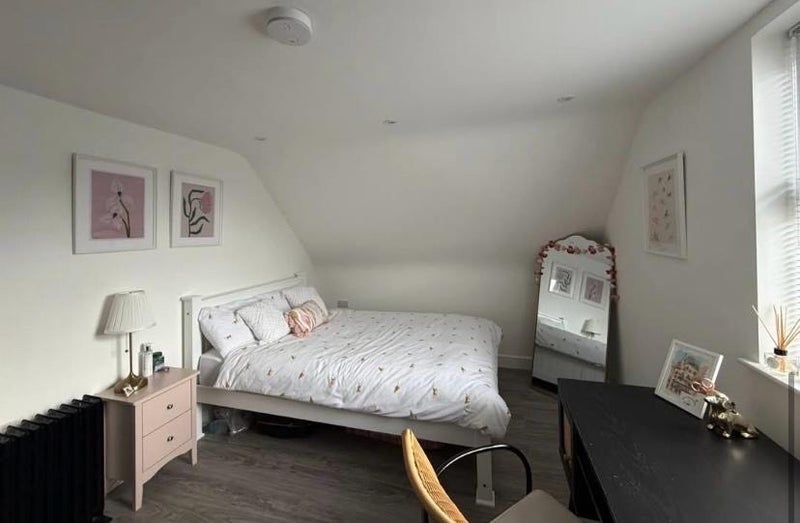 Room Balham High Road in Greater London