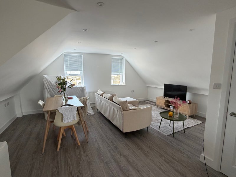 Room Balham High Road in Greater London