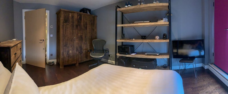Room Blue Lion Place in Greater London