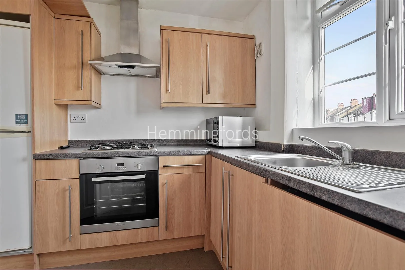 Flat Riverside in Greater London