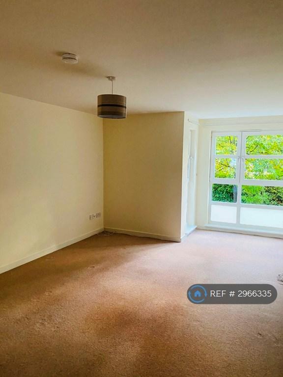 Flat Chesser Avenue in City of Edinburgh
