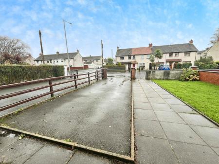 House Hillview Avenue in Lisburn