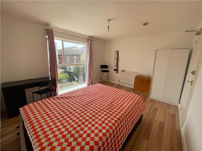 Room Bradwell Common Boulevard in Milton Keynes