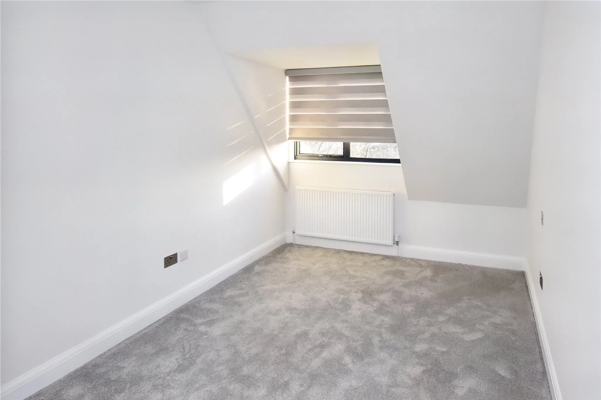 Flat Brookvale Court in Newbury
