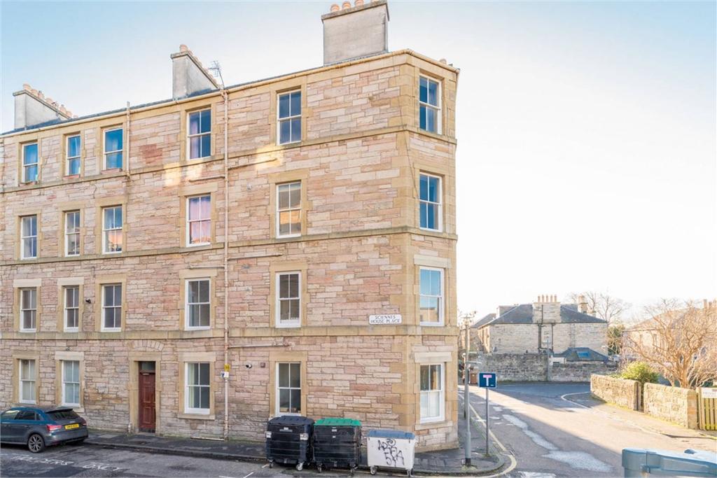 Flat Causewayside in City of Edinburgh