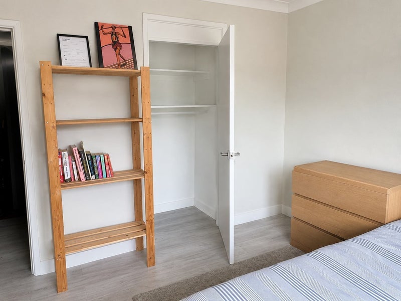 Room Aske Street in Greater London
