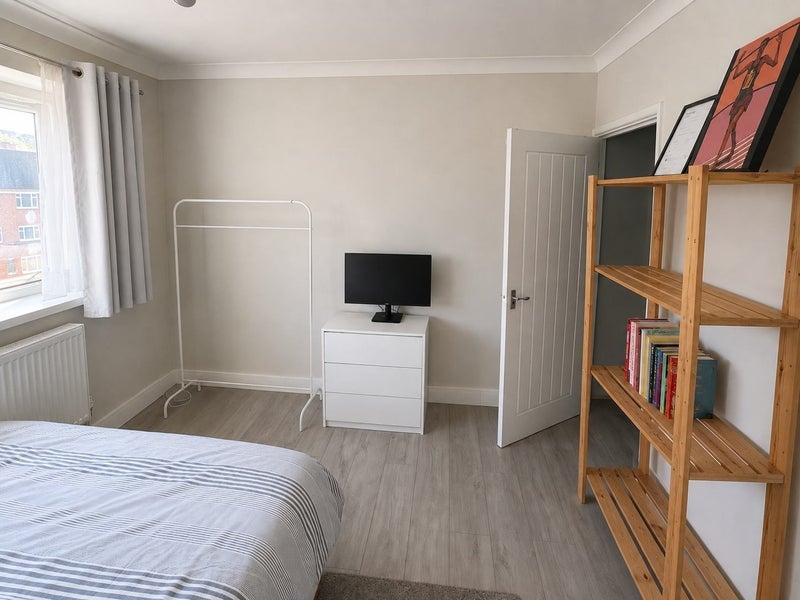 Room Aske Street in Greater London